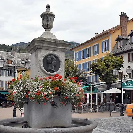 Au Calme Proche Du Centre De Barcelonette