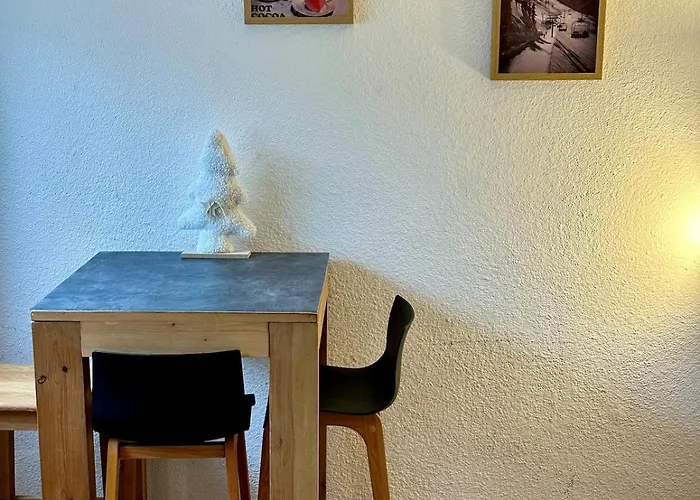 Au Calme Proche Du Centre De Barcelonette